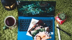 Кто из сахалинцев получит двойную оплату за работу в каникулы?