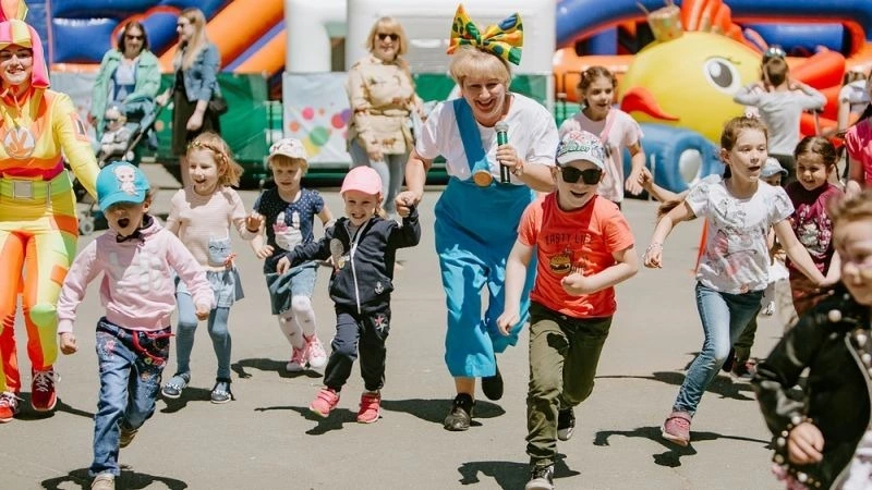 Бесплатные аттракционы: горпарк Южно-Сахалинска на бис отпразднует День защиты детей