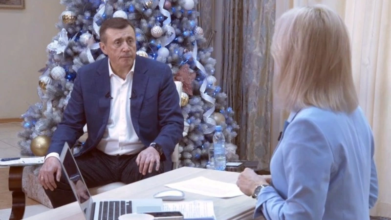 Лимаренко о закрытии первой поликлиники: условия у медиков не ухудшились, а стали лучше