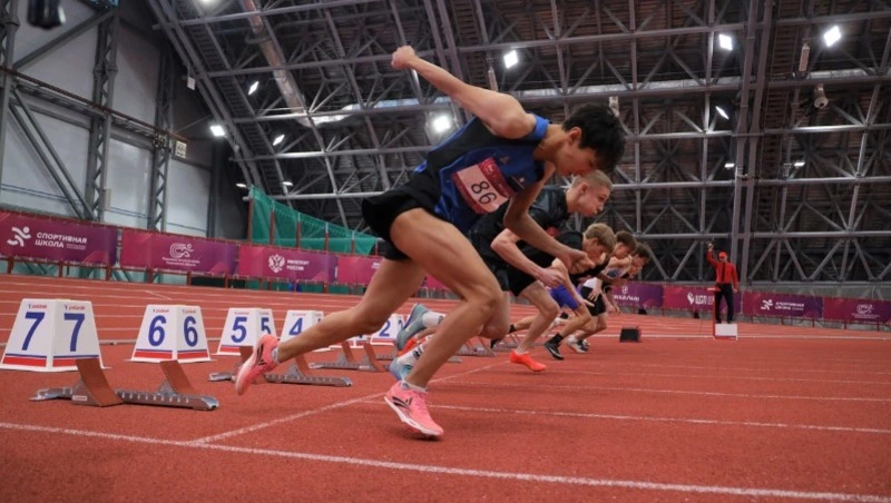 Первенство ДФО по легкой атлетике стартовало в новом манеже Южно-Сахалинска