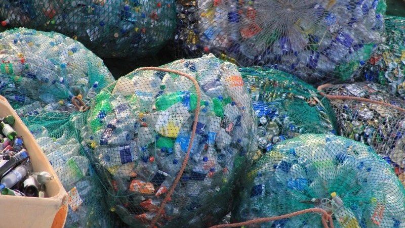 Жители Сахалина отправили 116 тонн мусора на переработку в сентябре 2022 года