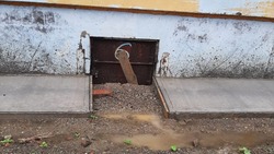 Вход в подвал многоэтажного дома в Ново-Александровске замуровали по ошибке