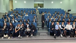 Школьникам Южно-Сахалинска показали фильм о путешествии маршрутом Невельского