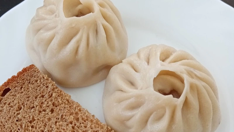 Приезжие из Бурятии открыли гастробизнес на Сахалине