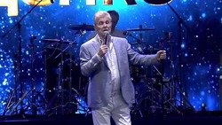 Mash: Лев Лещенко отменил гастроли на Дальнем Востоке из-за проблем со здоровьем