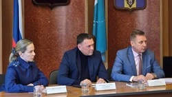 Омбудсмен Анатолий Крутченко проведет личные приемы граждан в Томари и Макарове