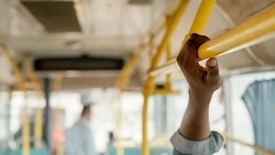 Сахалинское УФАС отменило закупку на услуги пассажирских перевозок