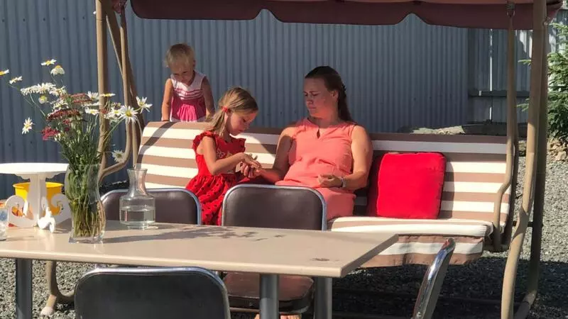 Более 2 миллиардов рублей направят на поддержку сахалинских семей с детьми