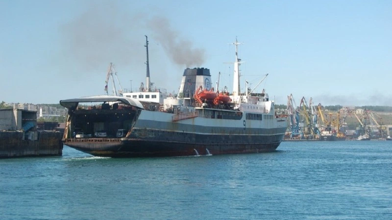 Погодные условия помешали работе паромной переправы Ванино — Холмск