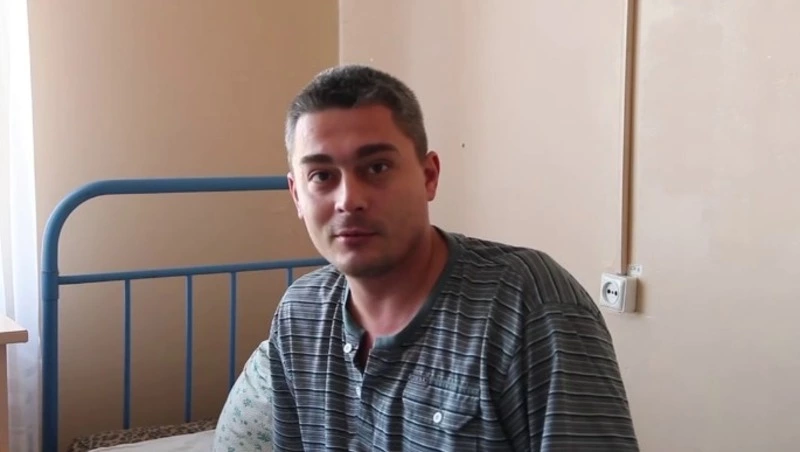 Двоих жителей Сахалина госпитализировали с ранениями в больницу донецкого Шахтерска