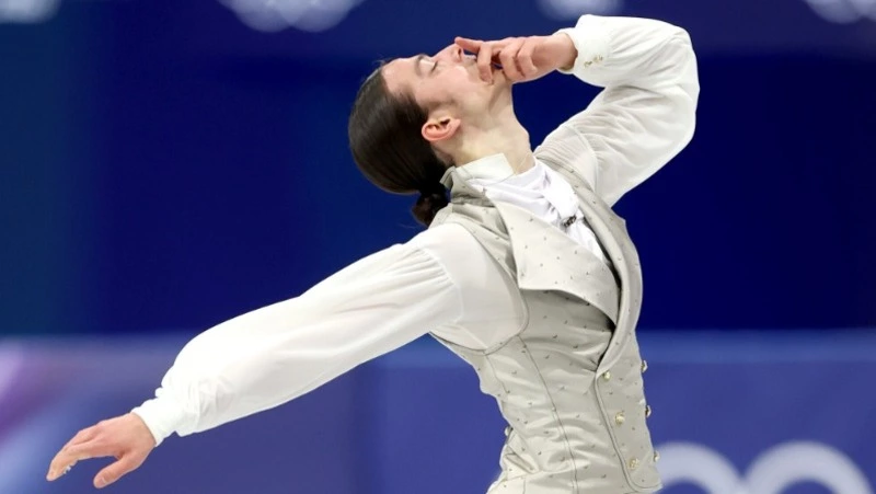 Российский фигурист Петр Гуменник занимает промежуточное первое место на Олимпиаде