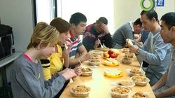 Праздник вдали от Родины