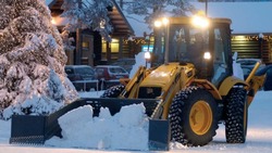 Больше 5 тысяч кубометров снега вывезли за сутки в Южно-Сахалинске