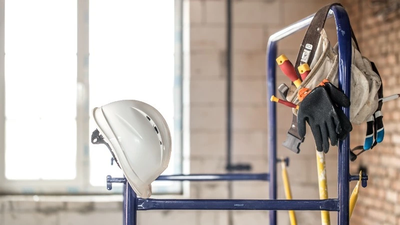 На ремонт многоквартирных домов Сахалина в 2023 году направят более 2,5 млрд рублей