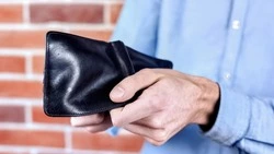 Жителя Поронайска наказали рублем и работами за неуплату алиментов