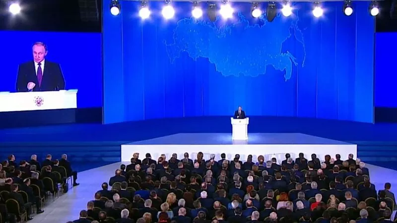 Путин: пришло время для региональных и местных дорог (ВИДЕО)