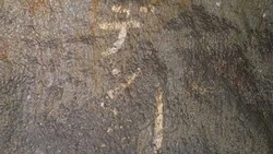 Диггеры нашли иероглифы японцев в заброшенной шахте на Сахалине