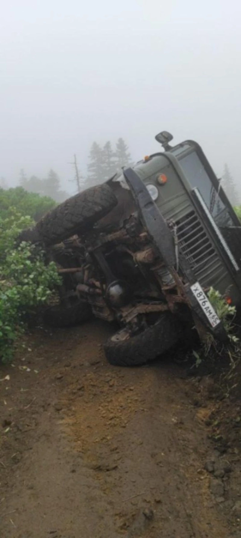 Курильский гид назвала недопустимой перевозку туристов в кальдере вулкана Головнина