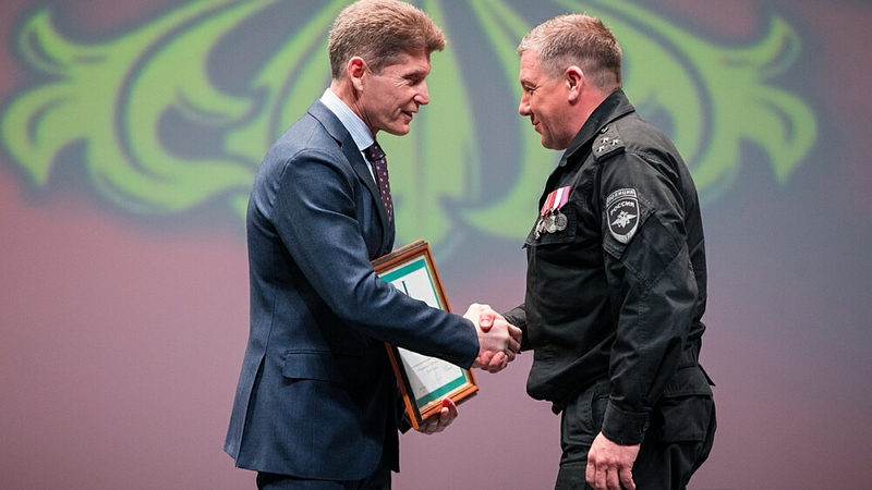 Нацгвардию на Сахалине поздравили с профессиональным праздником