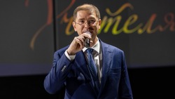 Алексей Белик поздравил педагогов Сахалина с наступающим профессиональным праздником 