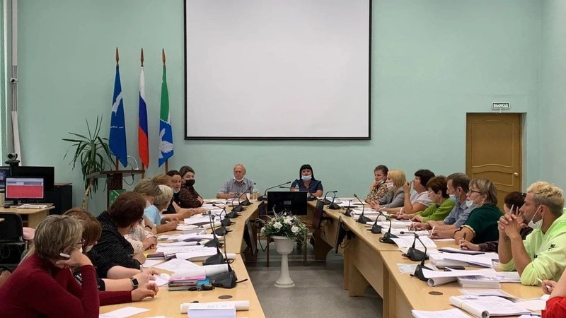 Стало известно, как будут работать участки избиркома в Долинском районе