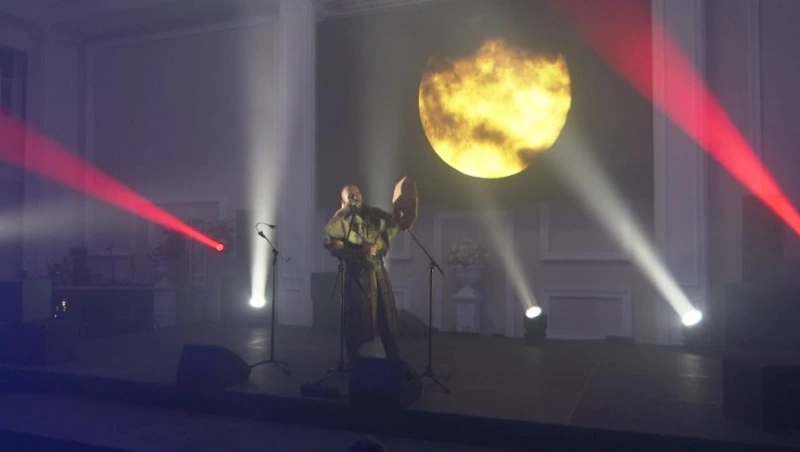 Концерт «ЭтоЭтно» — древняя музыка в современном электронном исполнении