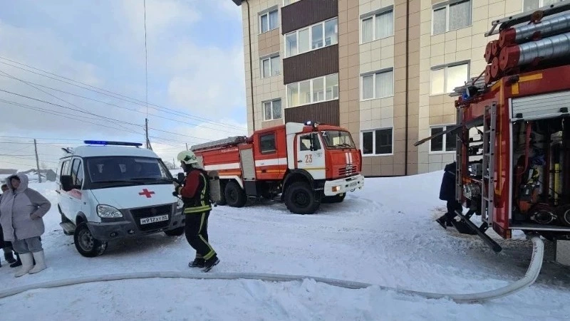 В Долинском районе полыхал матрац в многоквартирном доме