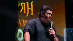 На известного блогера Арсена Маркаряна завели уголовное дело о реабилитации нацизма