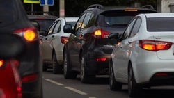 Водителям Южно-Сахалинска ответили на критику светофора на проблемном перекрестке