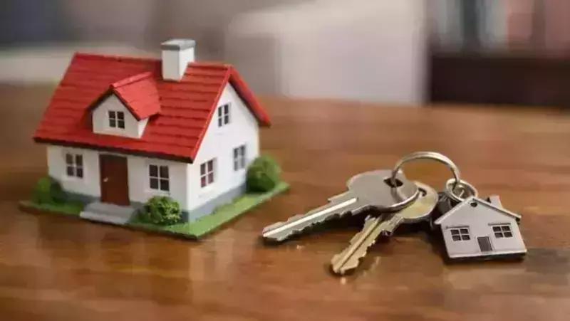 Молодые семьи и участники СВО могут получить 400 тысяч на ипотеку в Сахалинской области