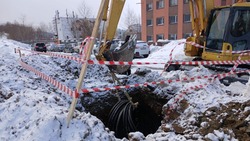 Земляные работы выполняют с нарушениями на улице Горького в Южно-Сахалинске