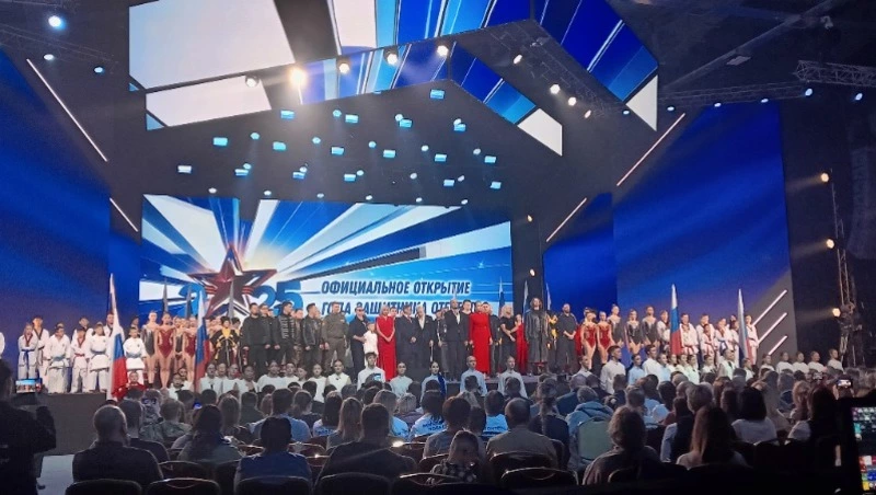 Цепляет за душу: сахалинцы поделились первыми впечатлениями после концерта «Своих не бросаем»