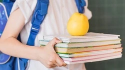 Минпросвещения отреагировало на предложение ввести 12-летнее обучение в школах