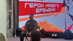 Студентам показали фильм о сахалинском ветеране СВО Юрии Молодцове «Герои нашего времени»
