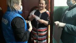 #МыВместе: волонтеры привезли жителям села Новиково продукты и медикаменты