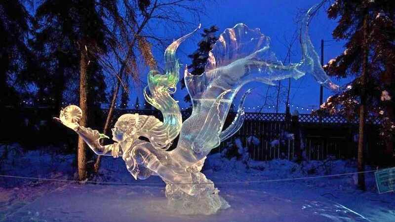 На площади Южно-Сахалинска появятся ледяной щенячий патруль, пони, медведи и русалка