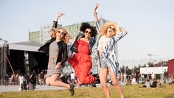 Знания и любимые артисты: сахалинцев зовут на онлайн-трансляцию форума для молодежи