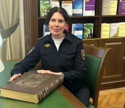 Краски на холсте: почему полковник полиции увлеклась рисованием