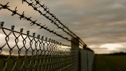 Жителя Холмска приговорили к 5,5 года колонии за жестокое избиение мужчины