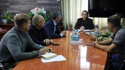 Из-за частых выходов медведей к людям на Сахалине усилят работу служб