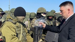 Новую партию амуниции передали депутаты Сахалина солдатам на полигон «Троицкий»