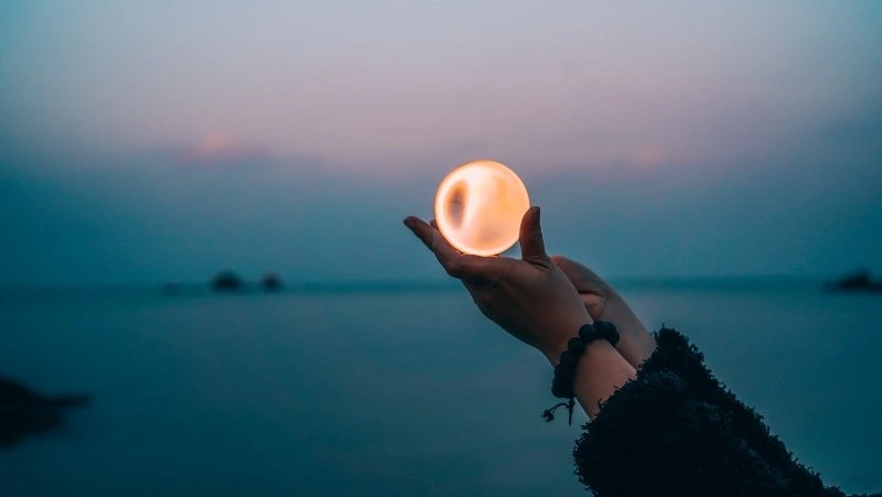 Новолуние 25 июня 2025 года: это событие изменит жизнь четырех знаков зодиака