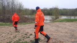 Спасатели прибыли к месту исчезновения мужчины во время сплава по реке на Сахалине