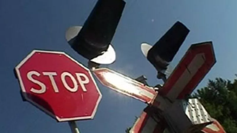 На Сахалине столкнулись поезд и автоцистерна