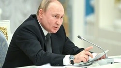 Мэр Макаровского района поддержал решение Владимира Путина об участии в выборах 2024