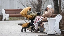 Кабмин поддержал отмену испытательного срока для женщин с детьми до трех лет