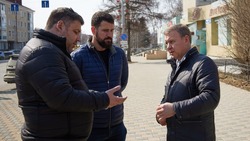 Сергей Надсадин проверил текущий ремонт на дорогах Южно-Сахалинска