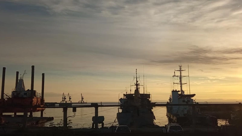 «Адмирал Невельской» находится в одной остановке от Сахалина