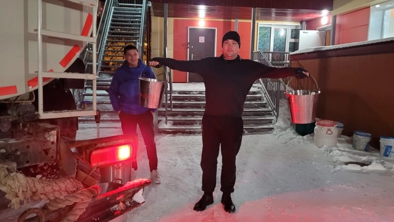 Сотрудники водоканала доставят воду в сады и школы Южно-Сахалинска днем 27 января
