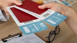 На Сахалине мошенники украли у женщины более 180 тысяч рублей под видом продажи авиабилетов